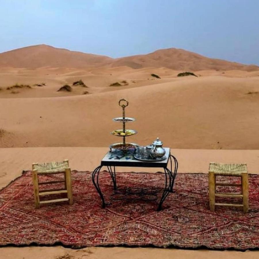 Готель Erg Chebbi Camel Trek Camp Мерзуга Екстер'єр фото